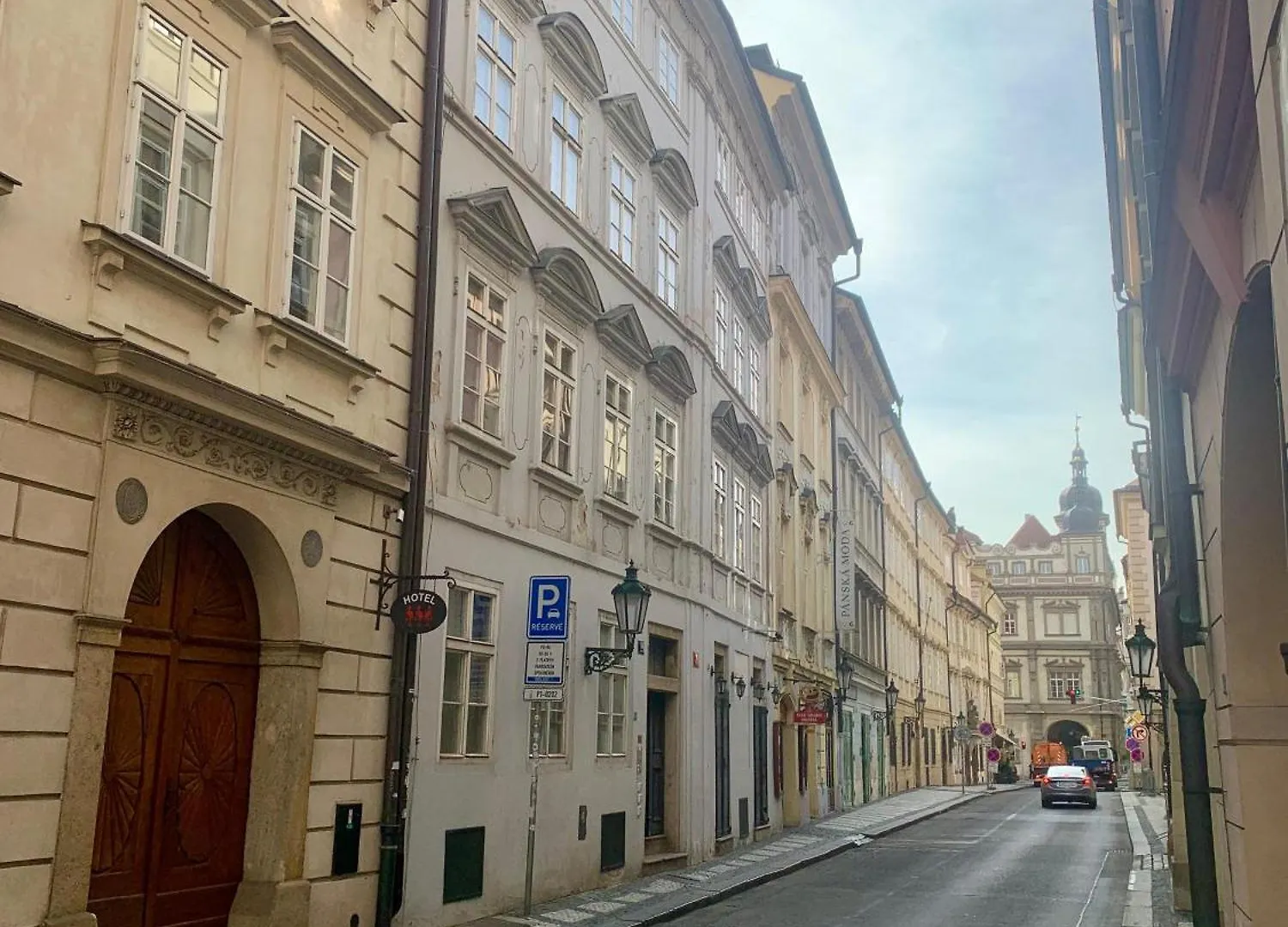 شقة Best Price & Location - Historic Square Residency براغ